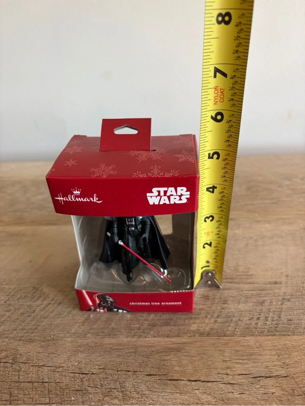 Hallmark Star Wars‎ Darth Vader With Lightsaber Christmas Tree Ornament